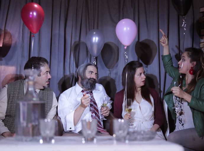 Regresa a los escenarios “Villa Dolorosa. Tres cumpleaños frustrados”, basada en la obra de Chéjov